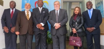 Visita do Embaixador de Angola à UCCLA