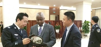 Ministro do Interior visita China para reforçar cooperação