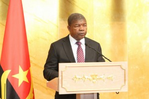 Discurso pronunciado (16.10.17) na Assembleia Nacional de Angola, em Luanda.