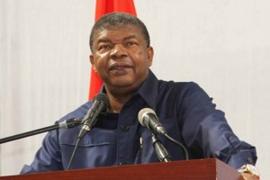 JOÃO LOURENÇO, PRESIDENTE DA REPÚBLICA DISCURSA NO NAMIBE FOTO: LINO GUIMARÃES