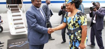 Presidende da AN a caminho de Windhoek