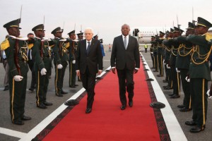 PRESIDENTE ITALIANO, SERGIO MATTARELLA (À ESQ.) COM O MINISTRO DAS RELAÇÕES EXTERIORES DE ANGOLA, MANUEL AUGUSTO FOTO: FOTO CEDIDA