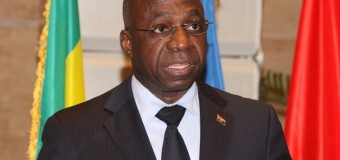 Angola encoraja diplomatas a divulgarem economia do país