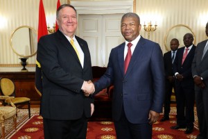 PRESIDENTE DA REPÚBLICA, JOÃO LOURENÇO (À DIR.), RECEBE SECRETÁRIO DE ESTADO AMERICANO, MIKE POMPEO FOTO: PEDRO PARENTE