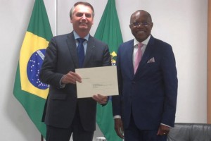 PRESIDENTE DO BRASIL, JAIR BOLSONARO (À ESQ.), RECEBE MINISTRO ANGOLANO DAS RELAÇÕES EXTERIORES, MANUEL AUGUSTO FOTO: MAURO ROMEU