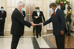 PRESIDENTE JOÃO LOURENÇO RECEBE CARTAS CREDENCIAIS DO NOVO EMBAIXADOR DE PORTUGAL ACREDITADO EM ANGOLA FOTO: FRANCISCO MIUDO