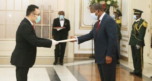 Presidente João Lourenço recebe cartas credenciais do novo embaixador do Egipto acreditado em Angola FOTO: FRANCISCO MIUDO