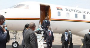 Presidente da República, João Lourenço, já em Luanda depois de trabalhar em Malanje FOTO: FRANCISCO MIÚDO