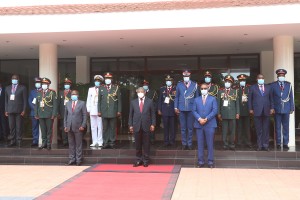 Presidente da República, João Lourenço ( ao centro), com os responsáveis dos Órgãos de Defesa e Segurança do país Foto: Pedro Parente